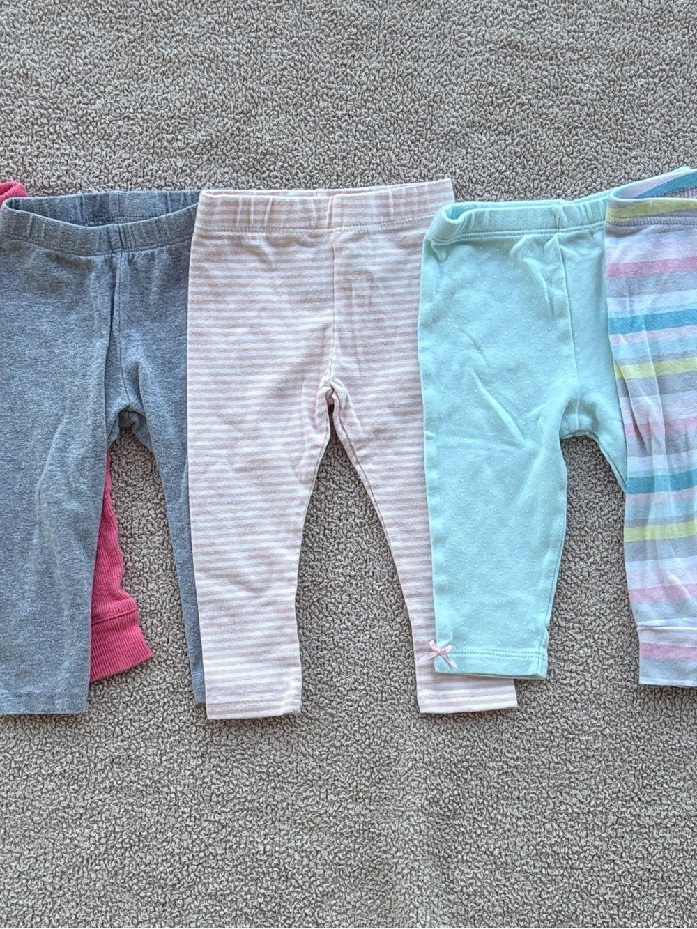 Bundle of FIVE 5 Neutral & Pastel Baby Girl Leggings Pink, Bows, Teal, Yellow 9M